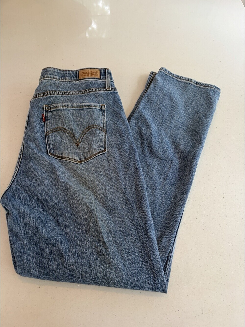 Levis 525 Perfect Waist Straight Leg Jeans Women’s Size 16M W33xL32